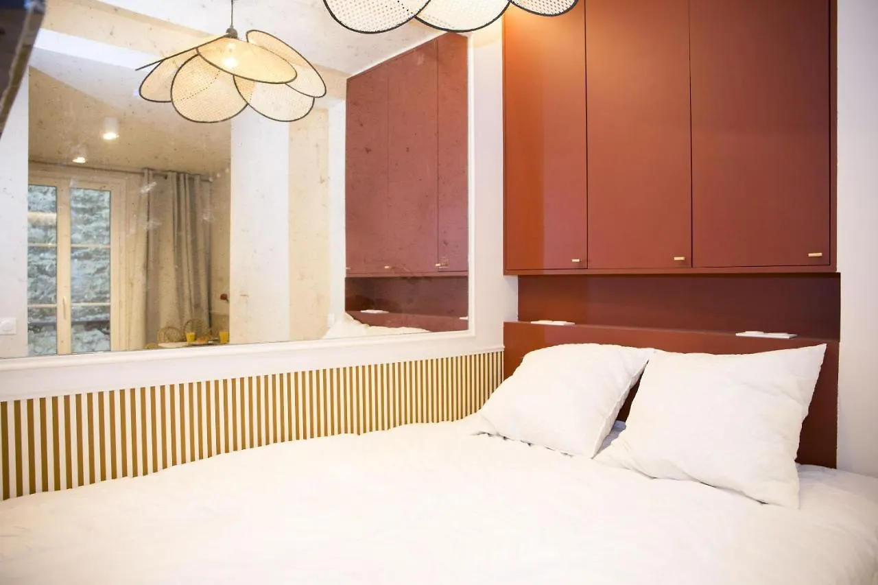 Apartment Studio Fonctionnel Et Moderne Place Clichy - 2P Paris