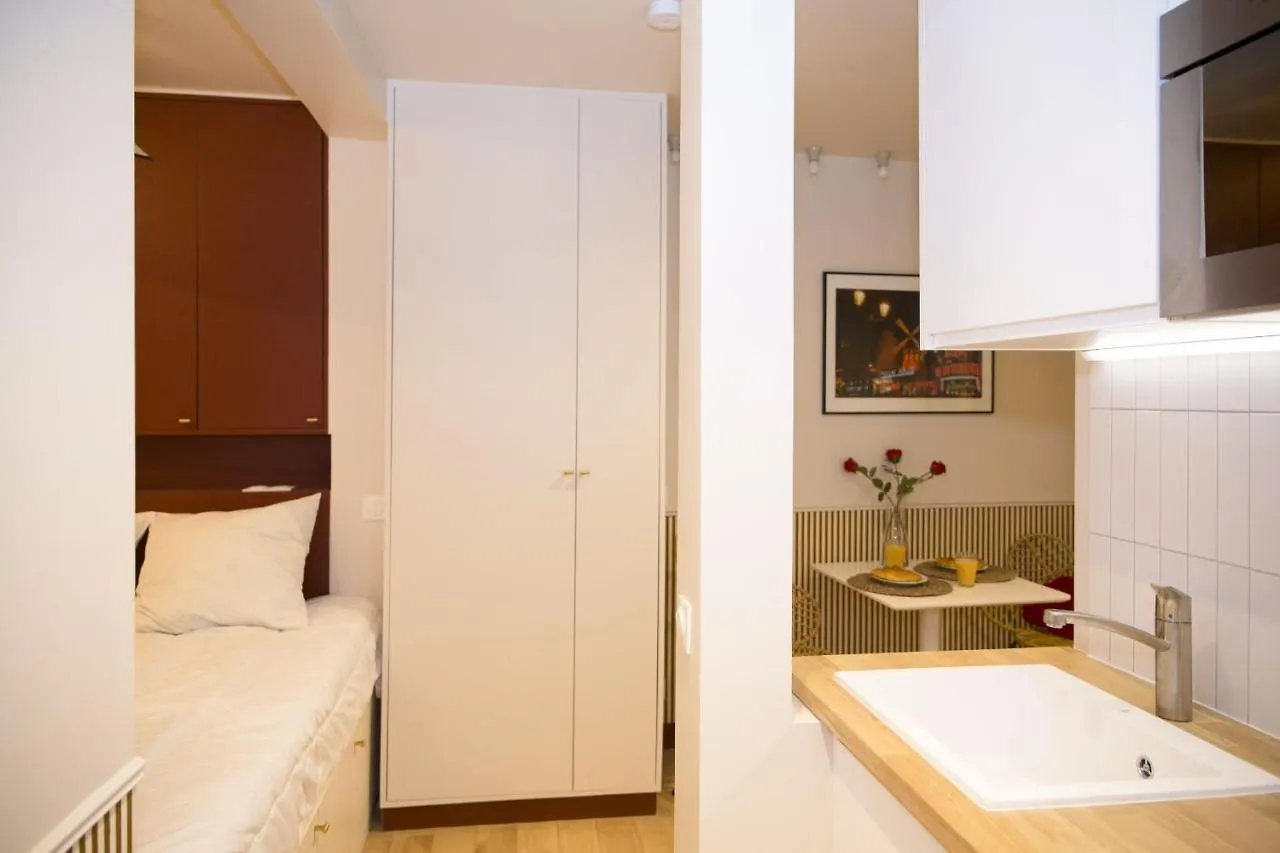 Apartment Studio Fonctionnel Et Moderne Place Clichy - 2P Paris
